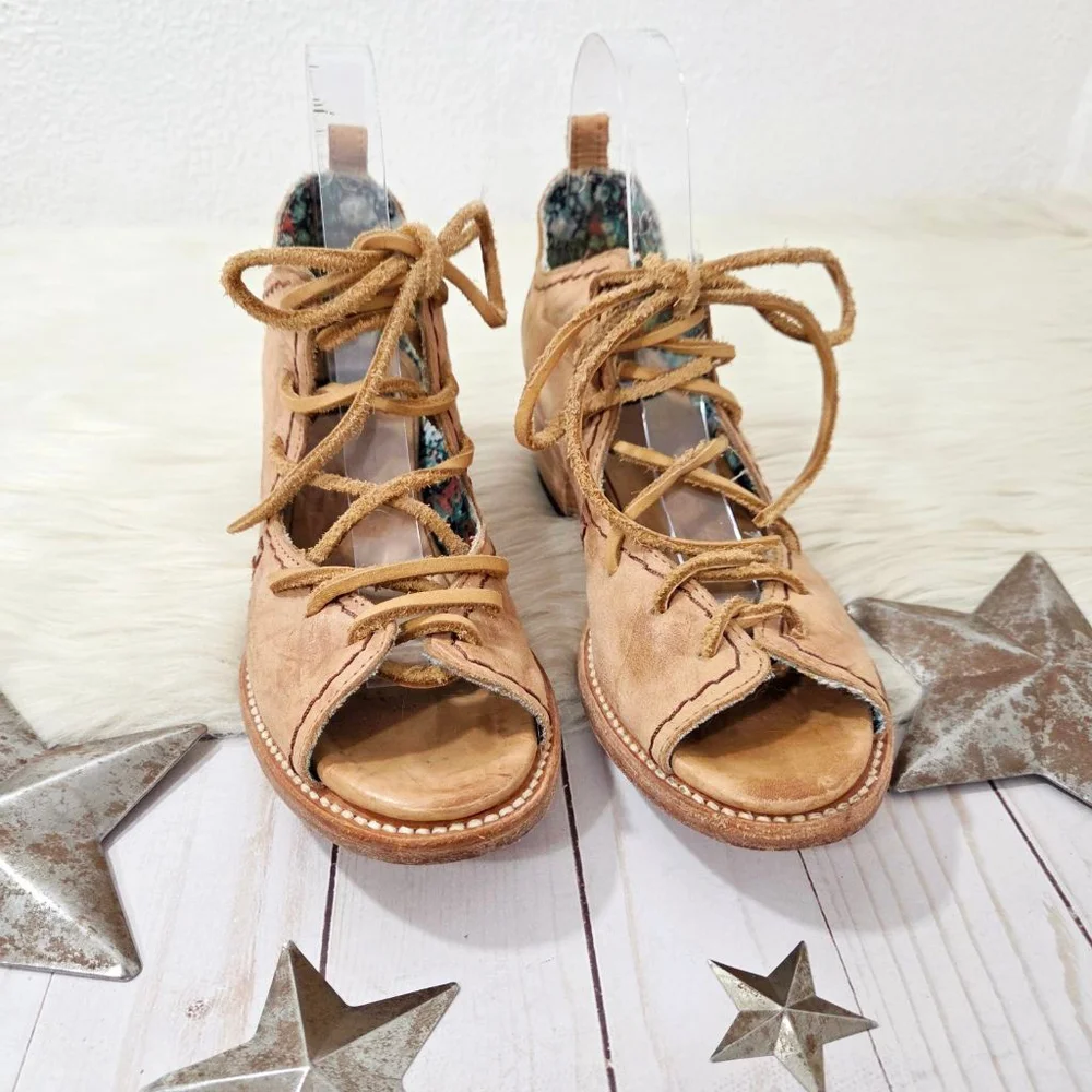 Freebird by Steven Peace boot sandals natural distressed leather lace-up women 7